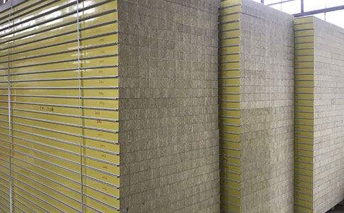 橫裝巖棉板的優(yōu)點(diǎn)有哪些？