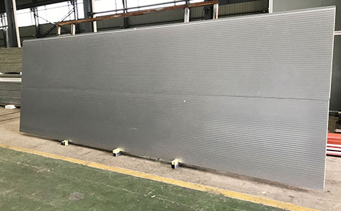 關(guān)于為什么選擇購買彩鋼夾心板？