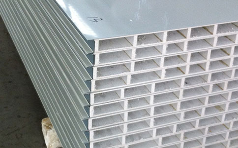 巖棉夾芯板如何選型，哪些因素影響巖棉夾芯板的價(jià)格